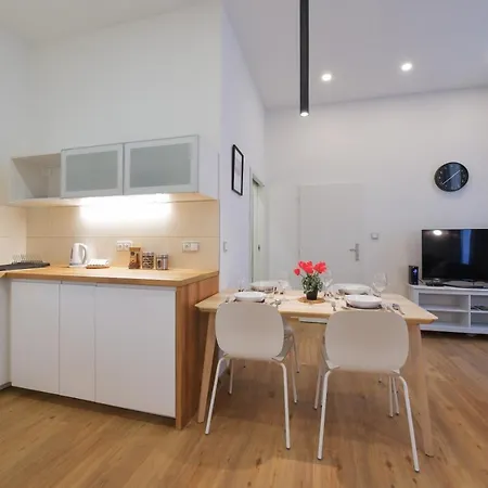 Pat & Mat Apartamento