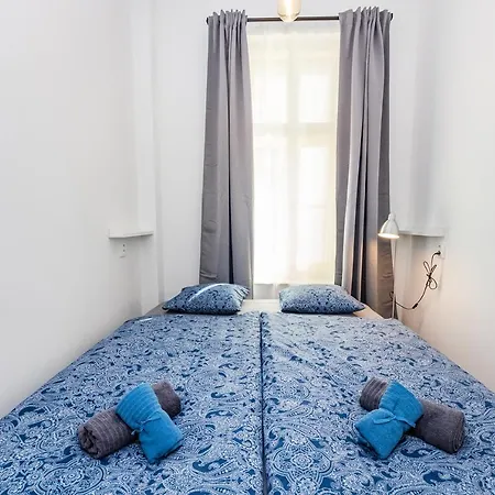 Pat & Mat Apartamento Praga